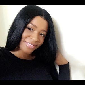 Meet your Posher, Donisha